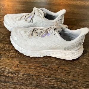 Hoka Arahi 6 Women's 8.5 W